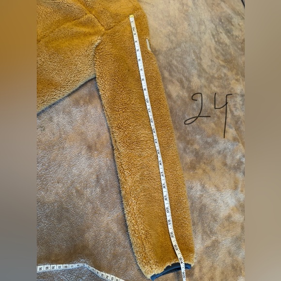 The North face Sherpa Jacket in Biscuit Tan Size L - Picture 5 of 9